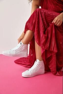 Women Size 6.5 Vans Sneakers Sk8 Hi-Tapered High Top Lace Up Canvas White 751505